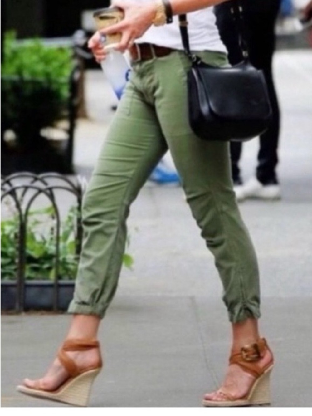 CAbi Compass Pant #4318 Olive Green Cargo 2